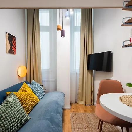 Rubesova Downtown - Easy Self Check In Appartement Prague